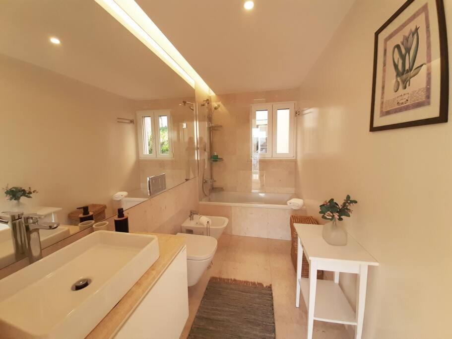 Lxluxhome - Family And Cozy - Ac - Parking - Lift Apartamento Lisboa